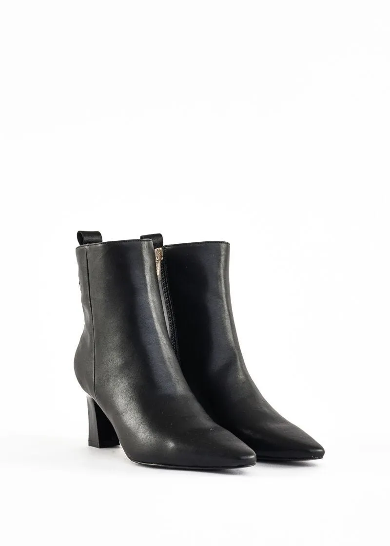 Ankle boot con tacco medio