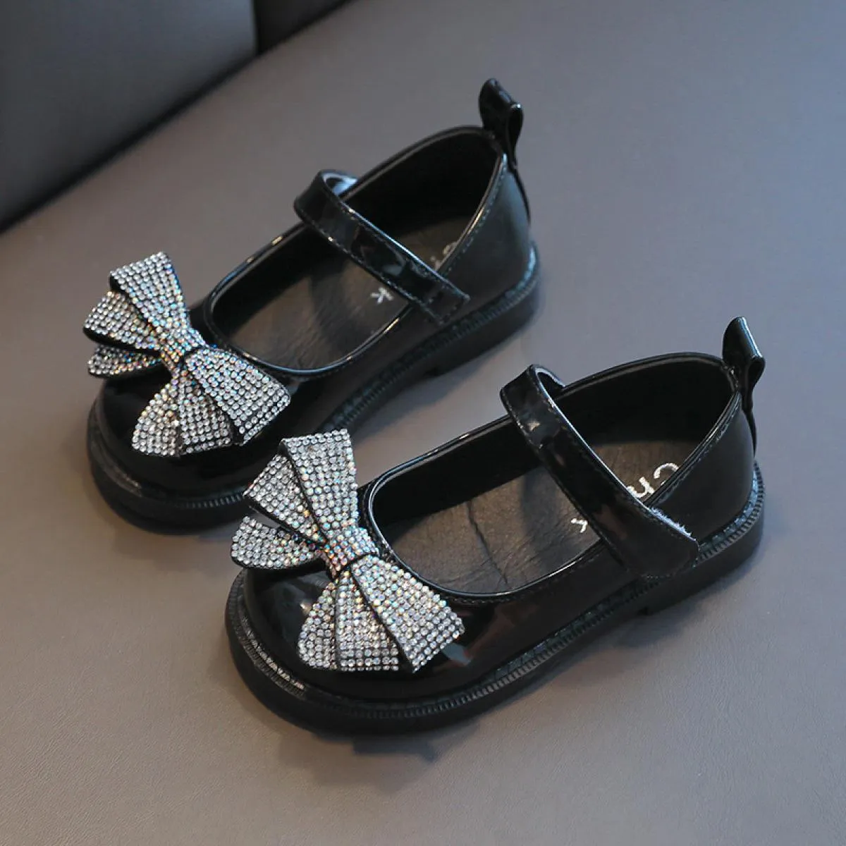 Bella Ragazza Dolce Strass Bowknot Lolita Scarpe Ragazze 2022 Scarpe da Scuola Piattaforma Mary Janes Scarpe Bambino Carino Bass