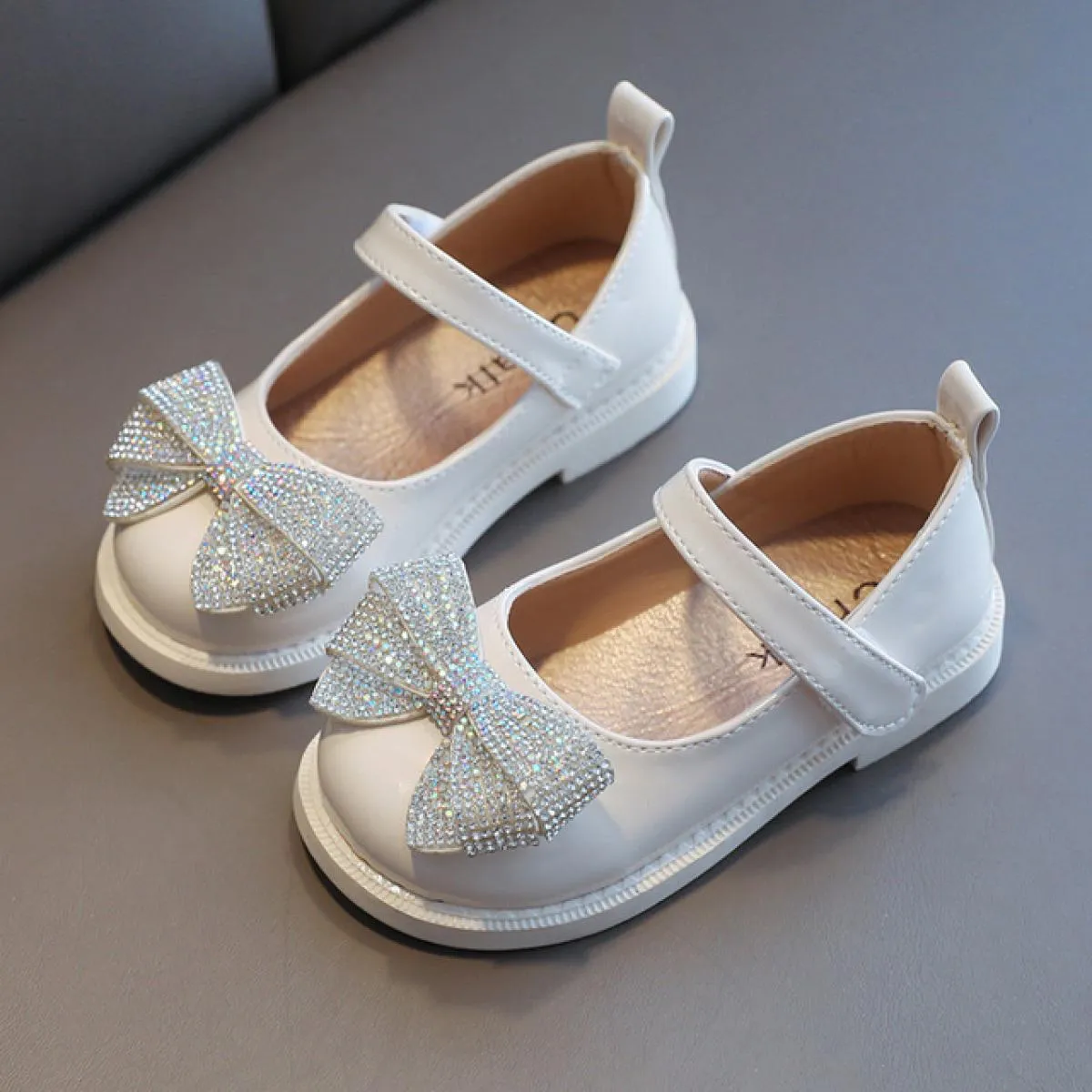 Bella Ragazza Dolce Strass Bowknot Lolita Scarpe Ragazze 2022 Scarpe da Scuola Piattaforma Mary Janes Scarpe Bambino Carino Bass