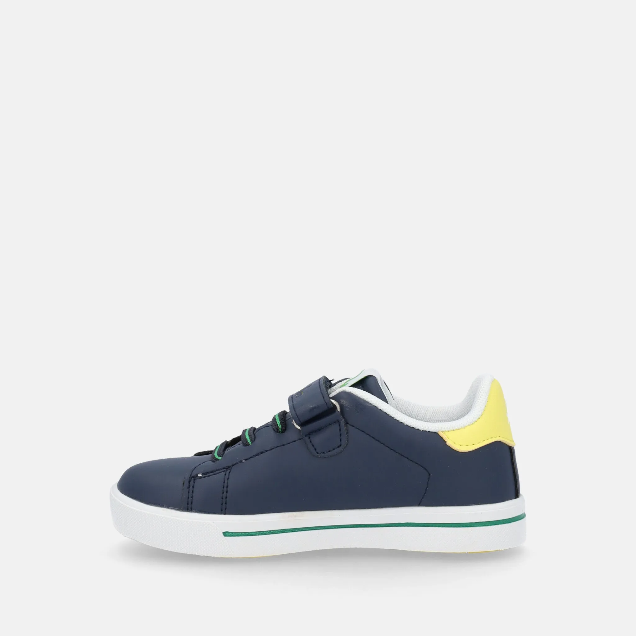 BENETTON SNEAKERS