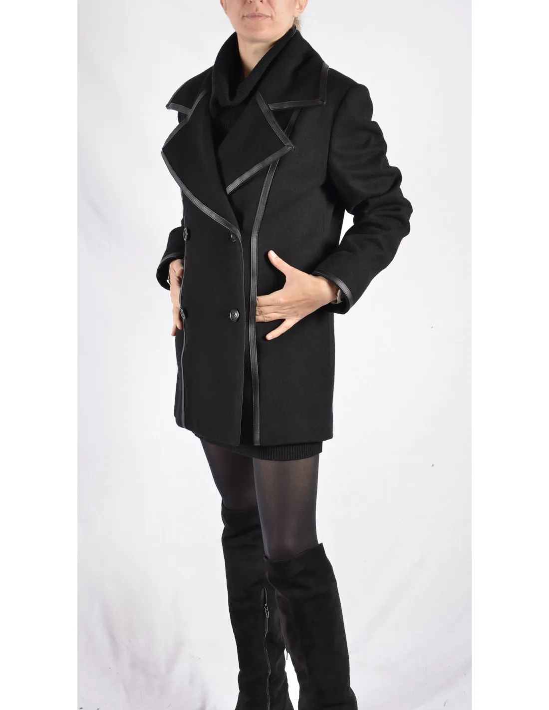 Cappotto Donna in lana Mod Barbara doppiopetto nero