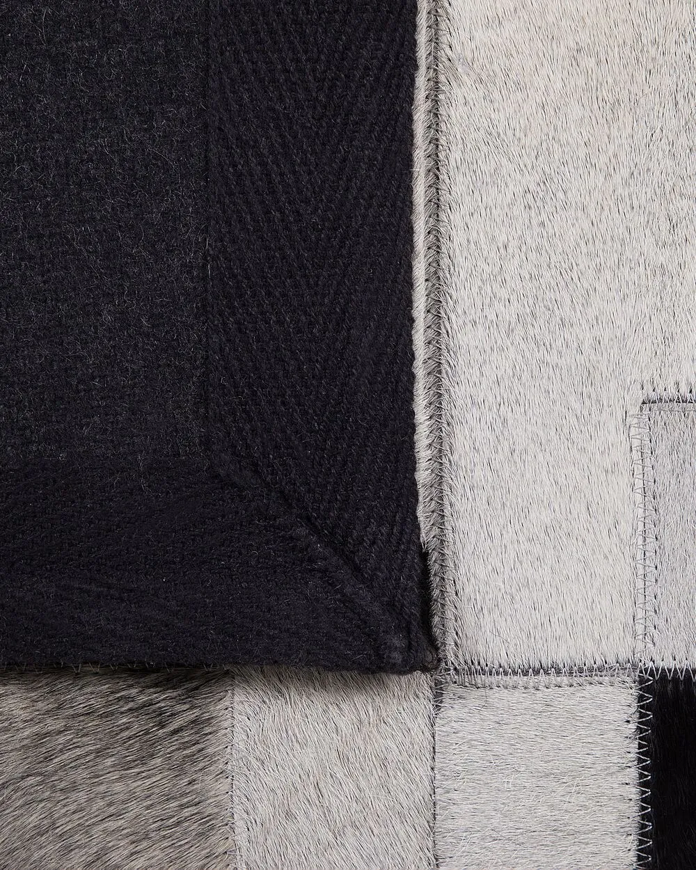 Cowhide Area Rug 140 x 200 cm Black with Grey EFIRLI