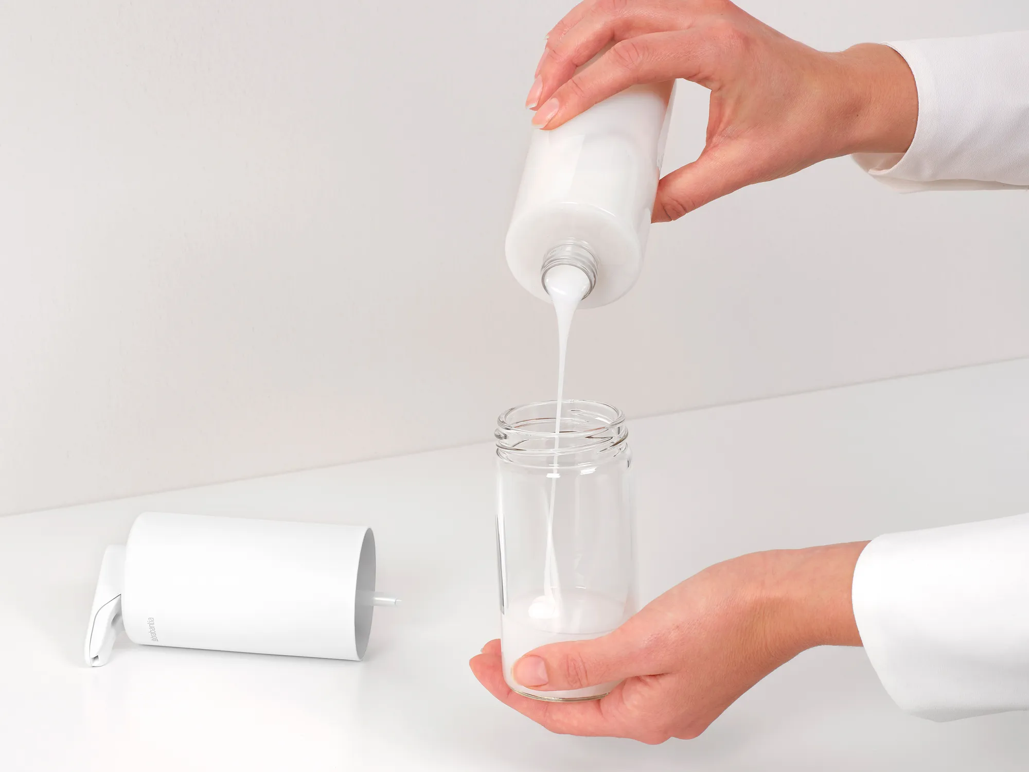 Dispenser per sapone SinkStyle.jp{font-size:18px}Mineral infinite grey