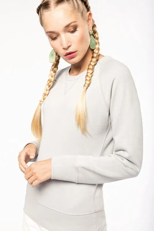 Felpa girocollo in cotone biologico con maniche raglan