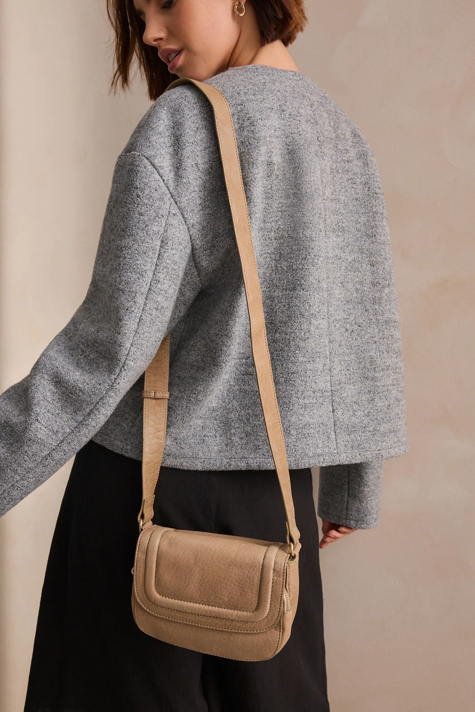 Grigio talpa  - 100% Borsa a tracolla in pelle zigranata
