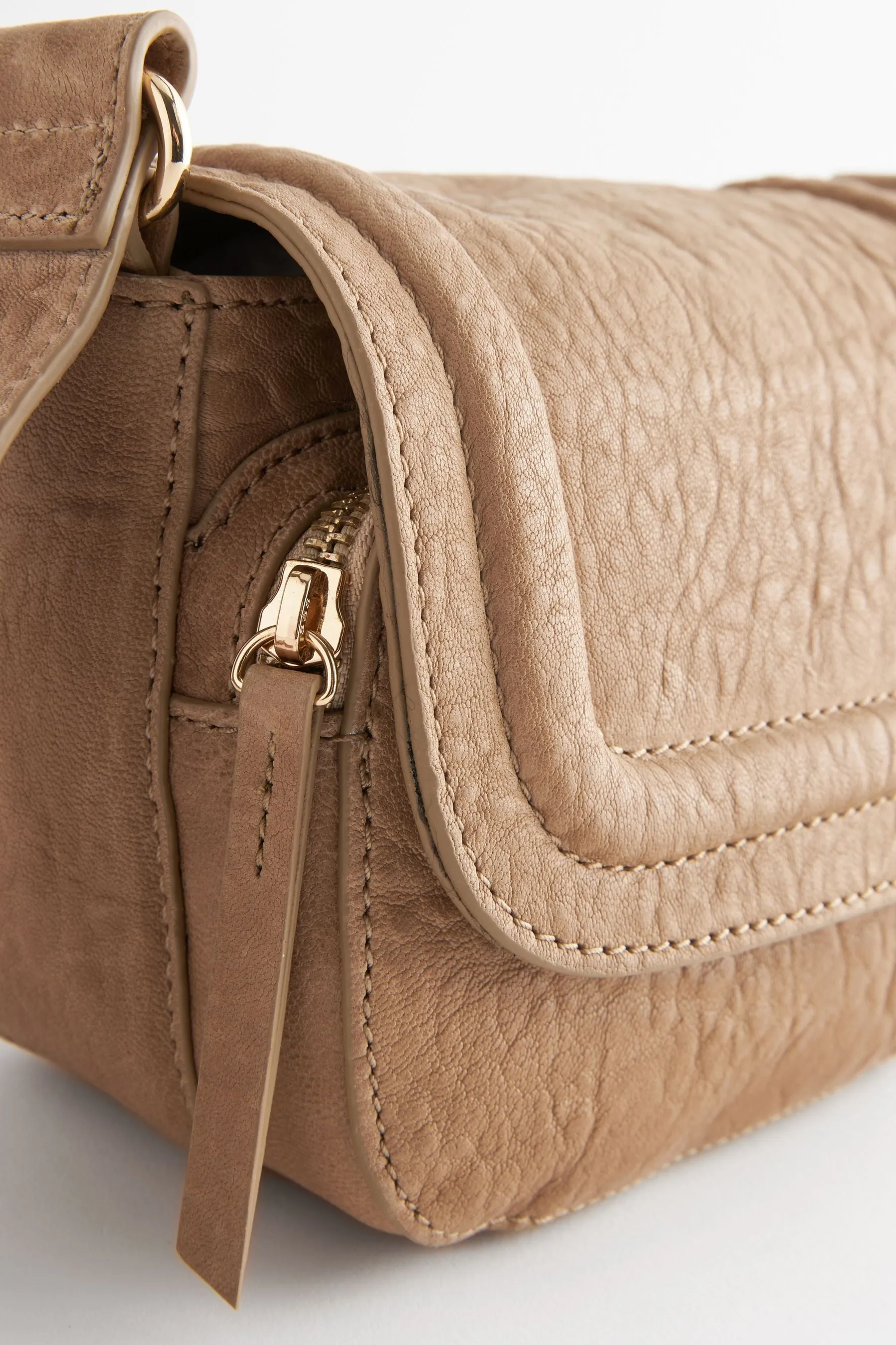 Grigio talpa  - 100% Borsa a tracolla in pelle zigranata