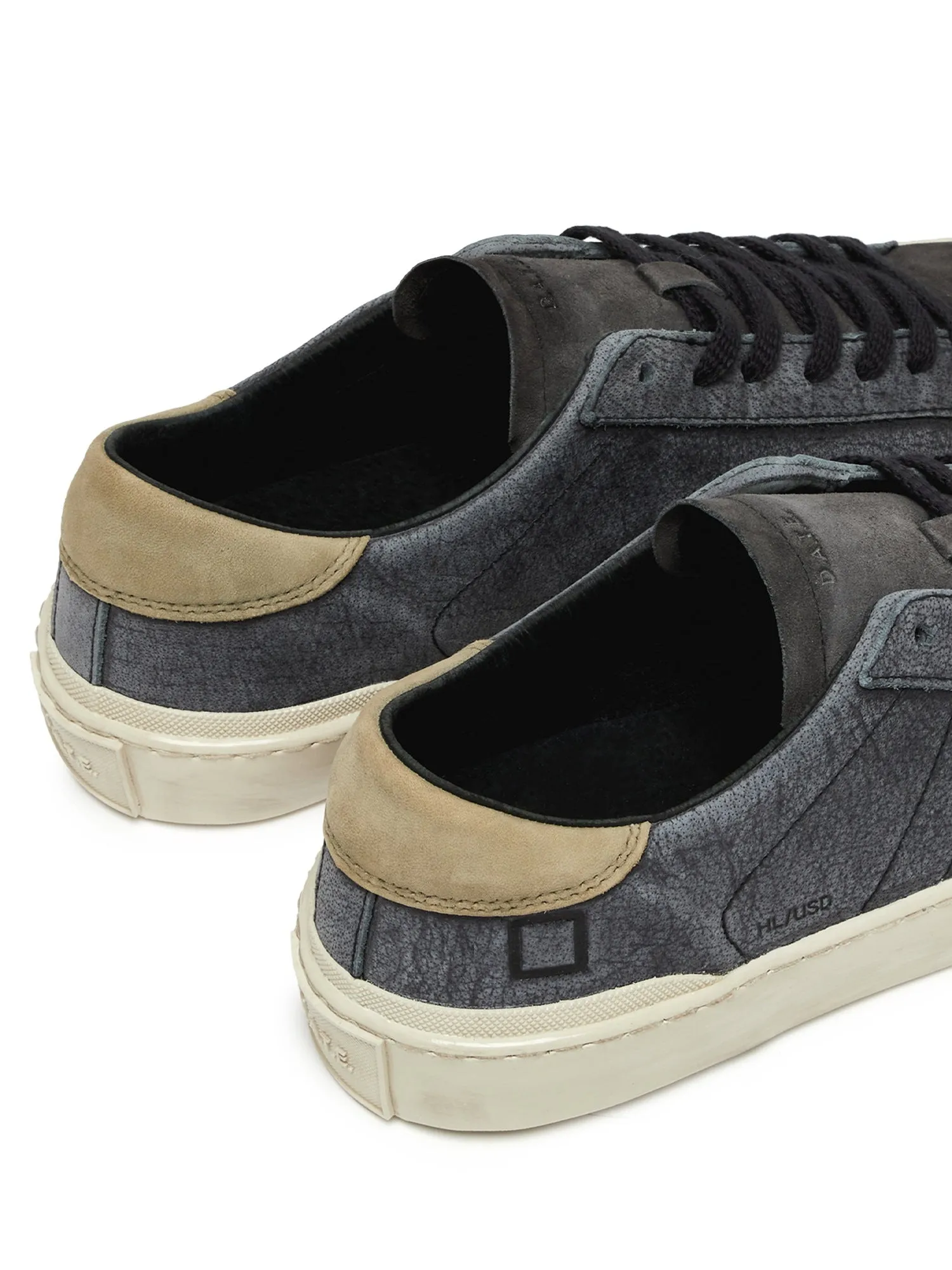 Hill Low Used Sneakers