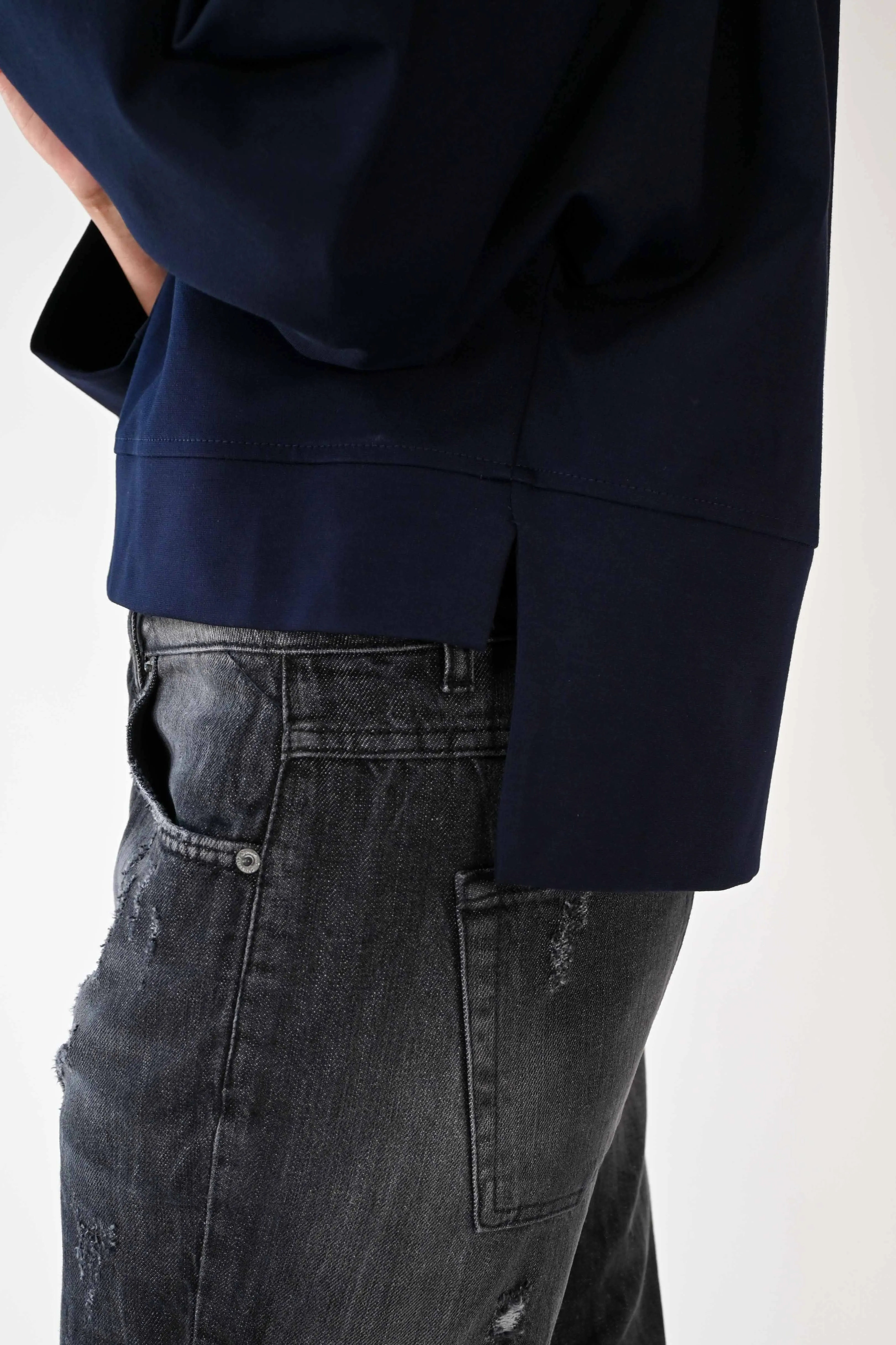 MAGLIA A SCATOLA MANICA PIPISTRELLO PUNTO MILANO BLU