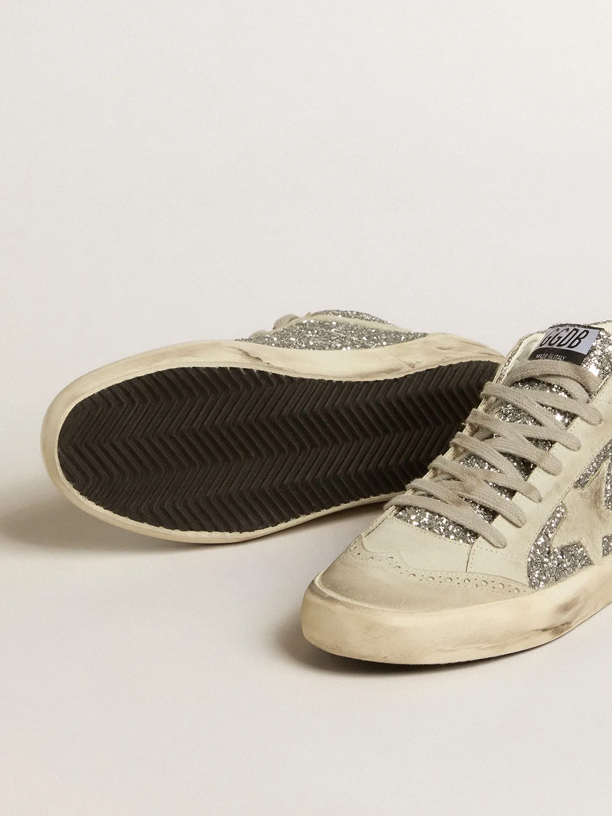 Mid Star in glitter argento con stella e virgola in suede ghiaccio