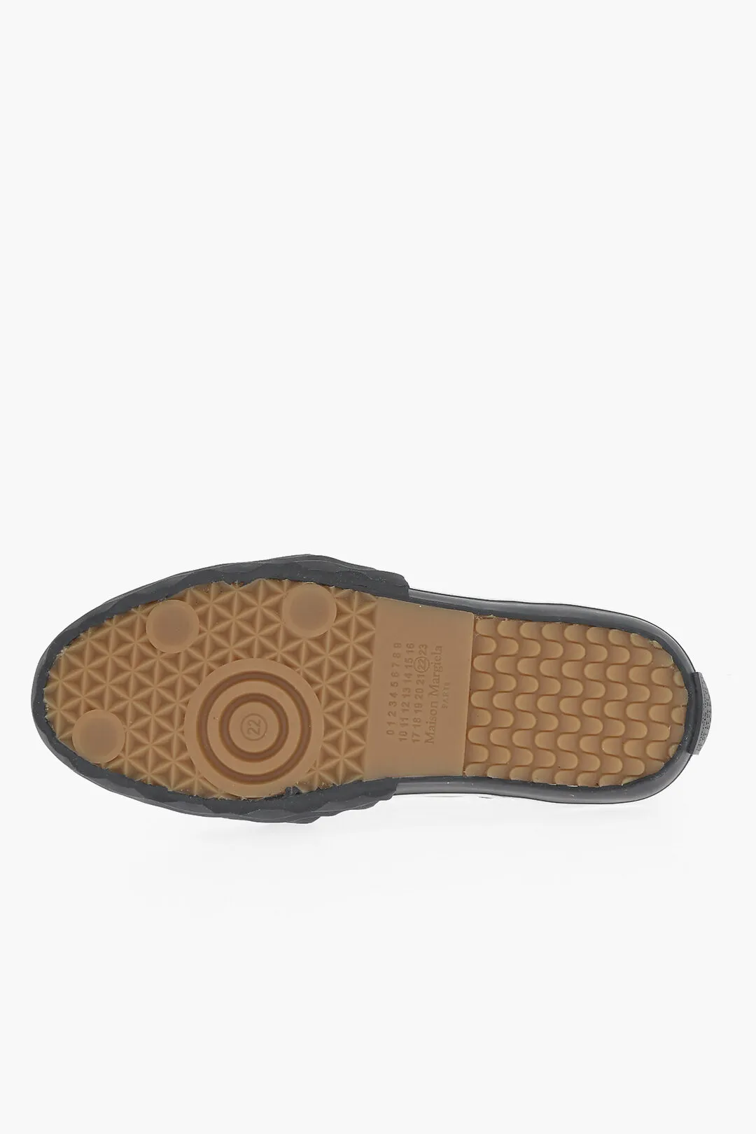 MM22 Sneakers Basse in Pelle con Suola a Contrasto