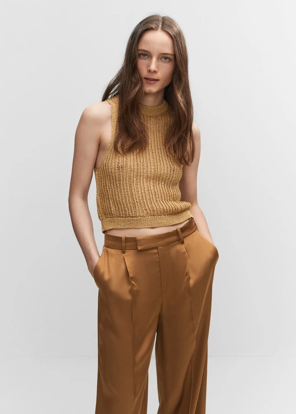 Pantaloni satinati dettaglio pinces