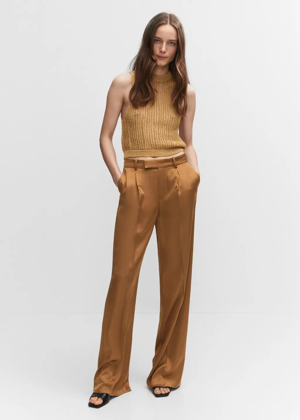 Pantaloni satinati dettaglio pinces
