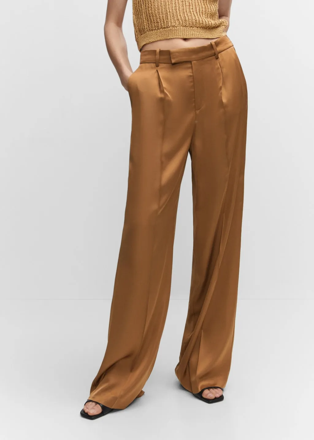 Pantaloni satinati dettaglio pinces
