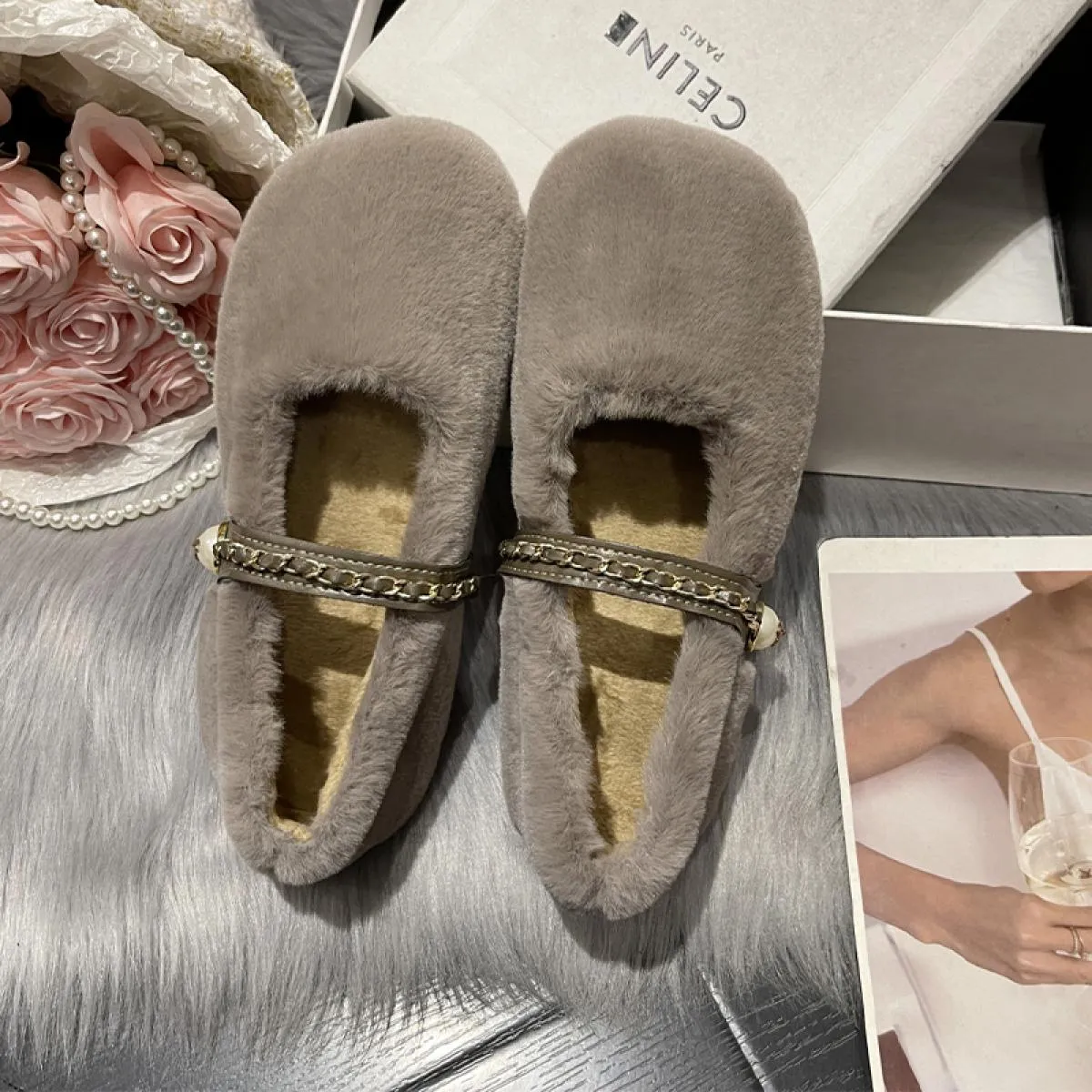 Pelliccia Inverno Donna Appartamenti Fad Catena Scarpe di cotone poco profonde 2023 Nuovo vestito Casual Stivali caldi Peluche D