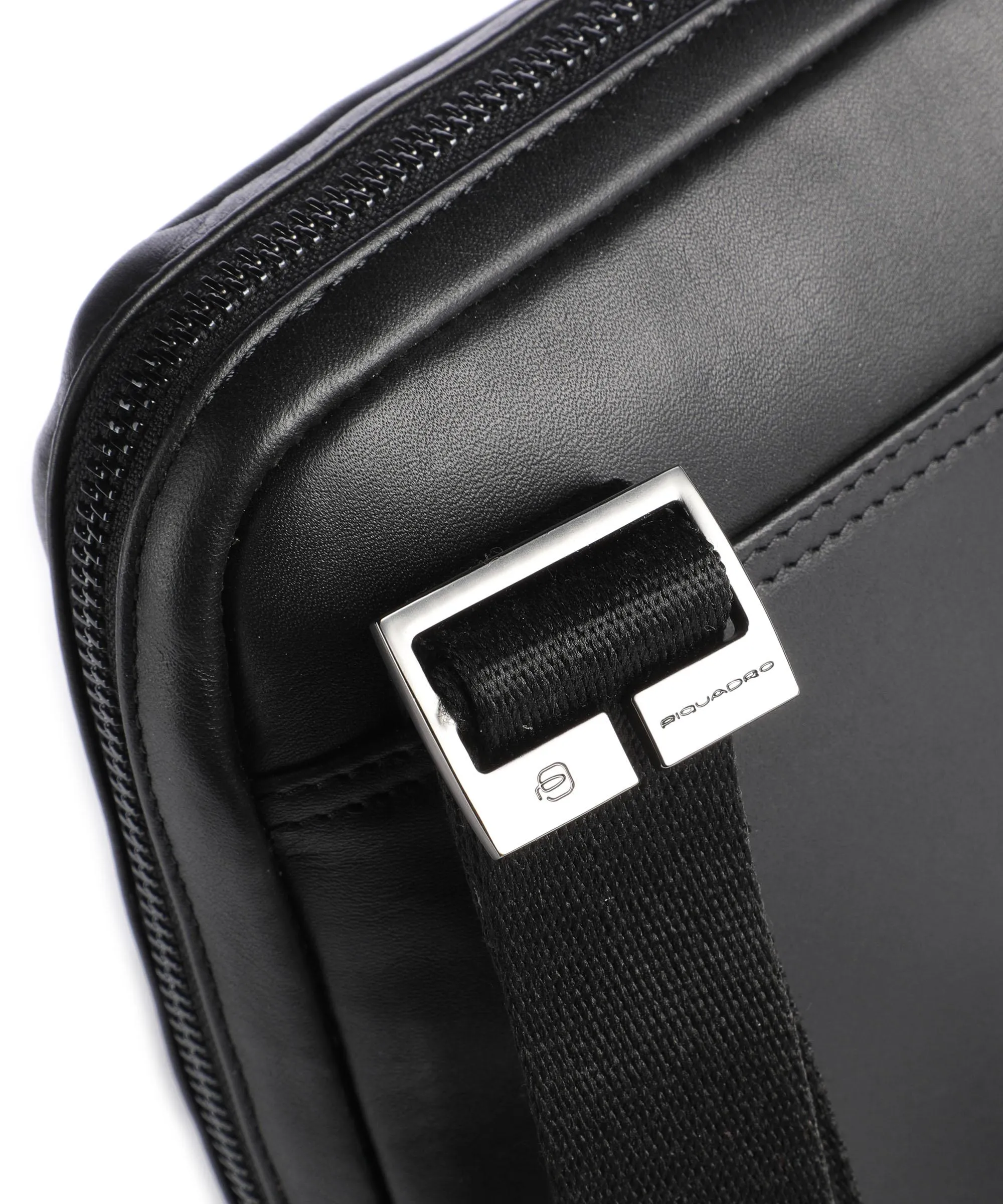  Piquadro Pan Borsa a tracolla pelle granulata nero  