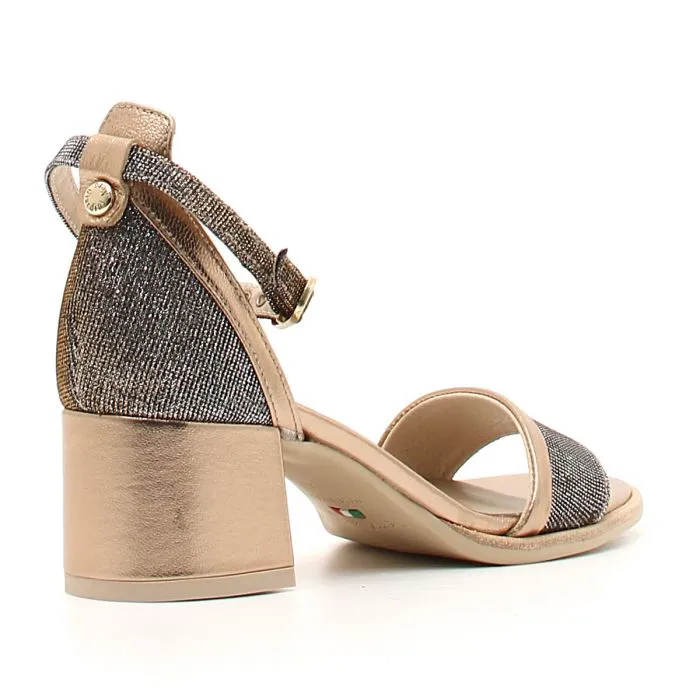 SANDALI CON TACCO IN PELLE