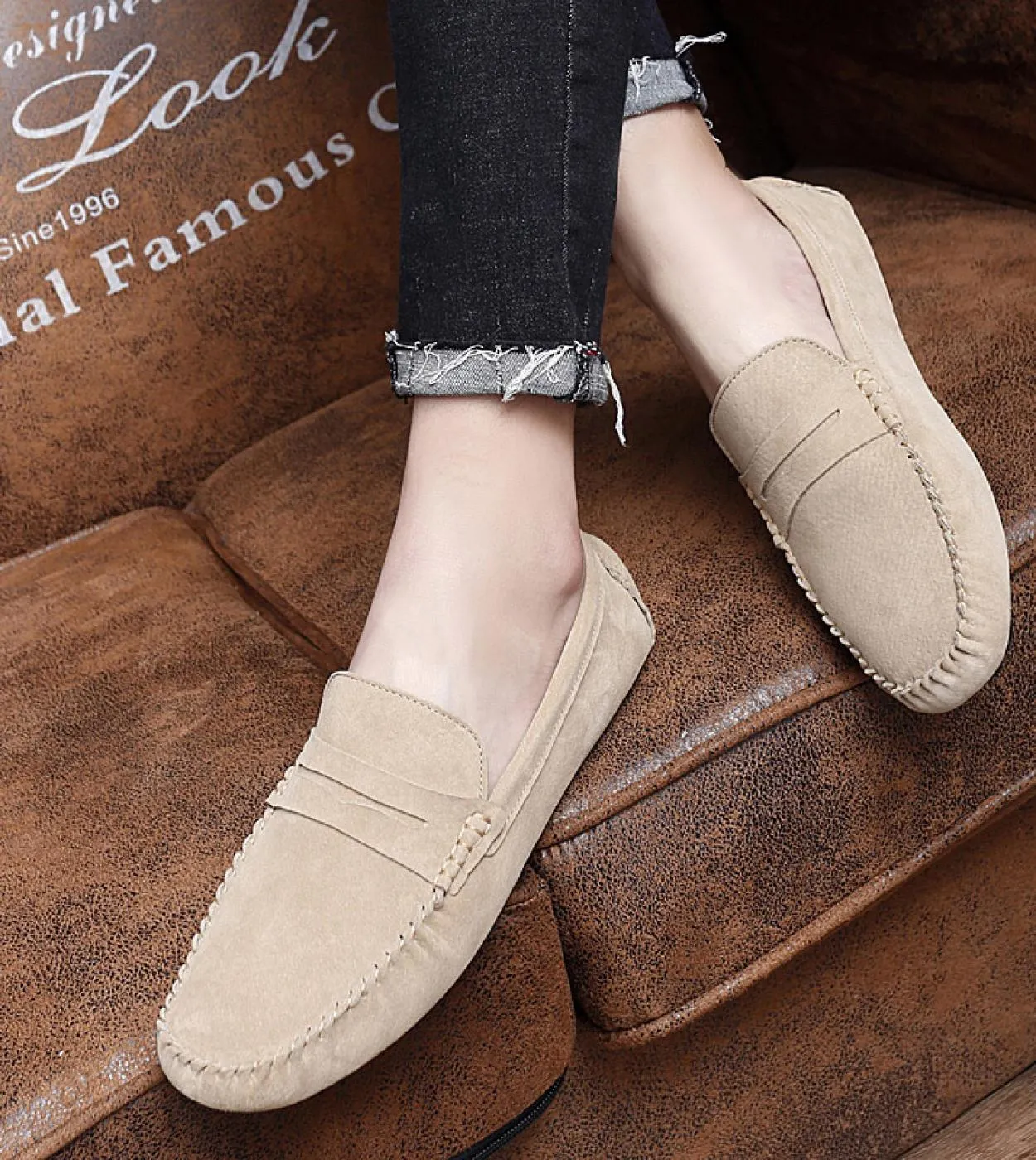 Scarpe casual da uomo Scarpe da uomo moda Mocassini morbidi in pelle scamosciata Mocassini per il tempo libero Slip On Scarpe da