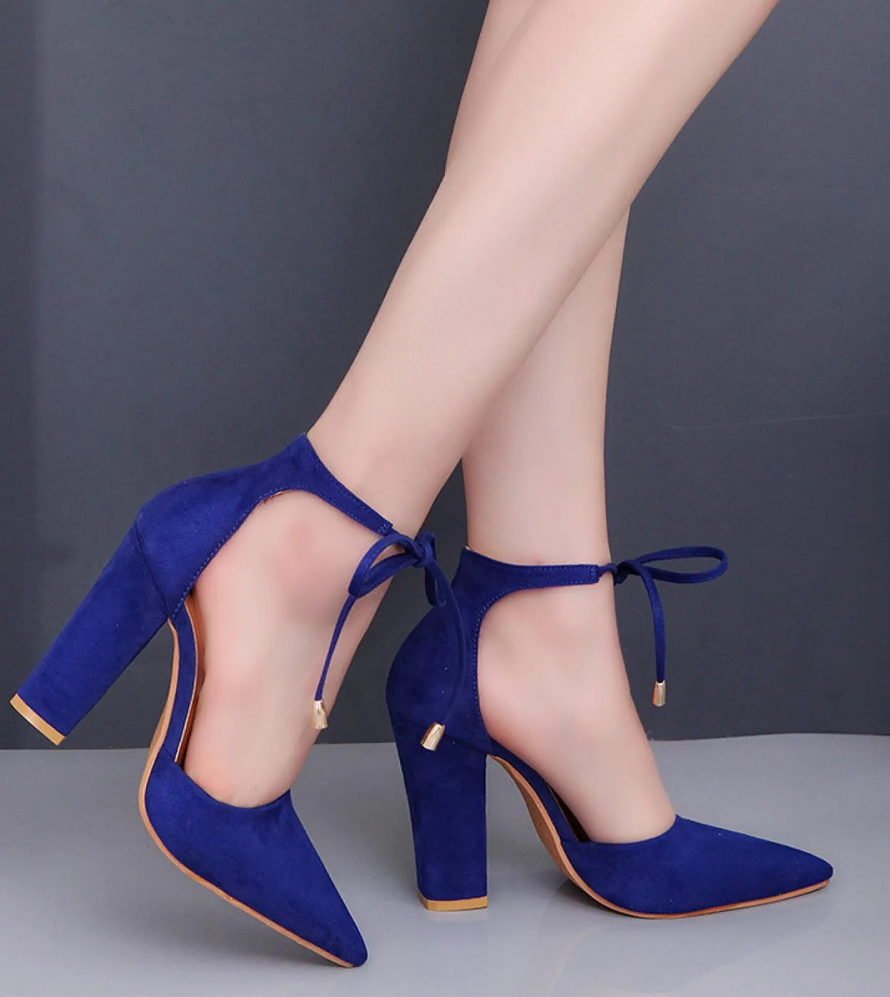 Scarpe con tacco alto da donna Décolleté con lacci a punta quadrata Décolleté con cinturino da sposa Scarpe da donna blu Zapatos