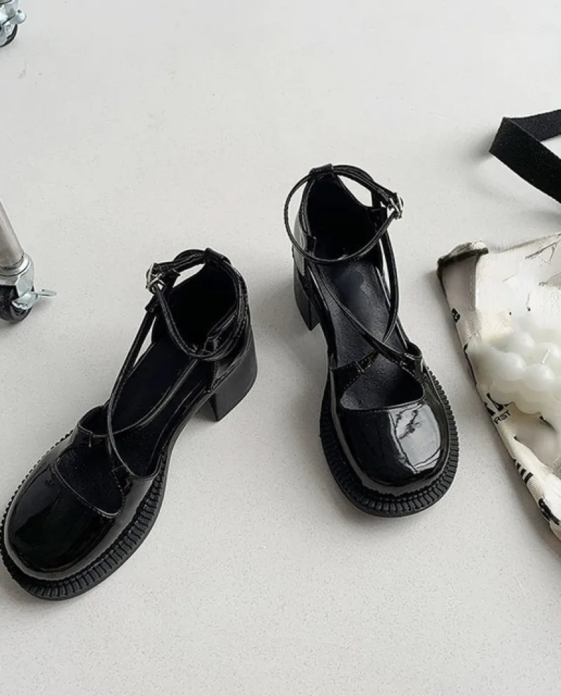 Scarpe eleganti con tacco medio Donna Scarpe casual con fibbia dolce di colore puro Mary Janes 2022 Sandali comfort estivi di ba