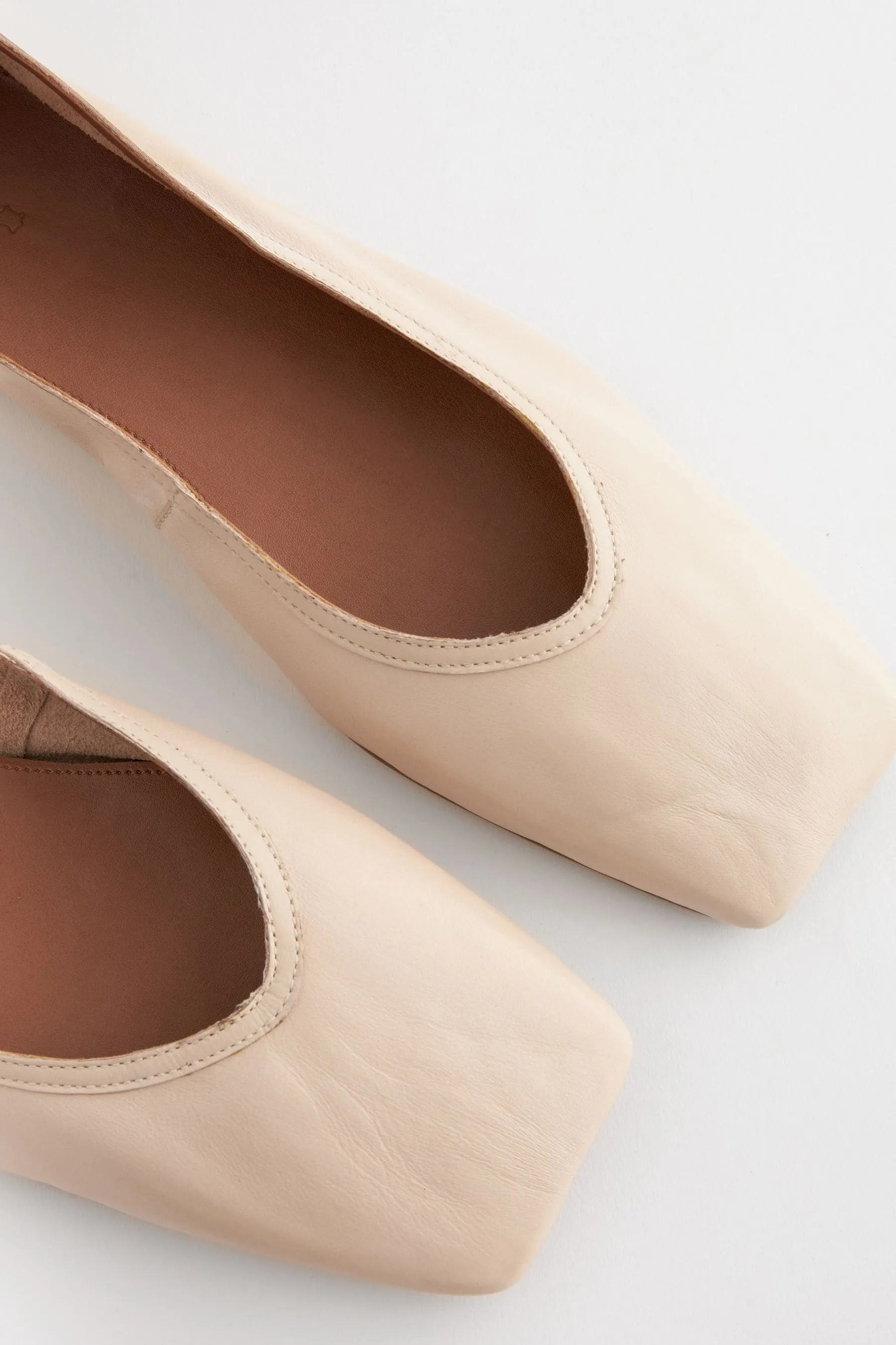 Signature - Ballerine in pelle con punta squadrata