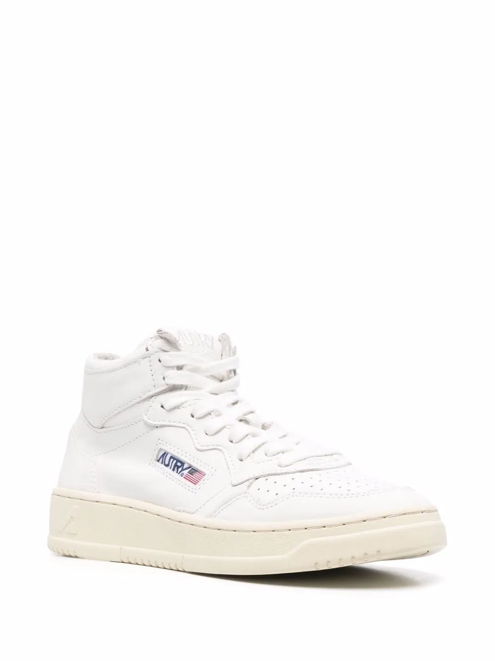 sneakers con applicazione
