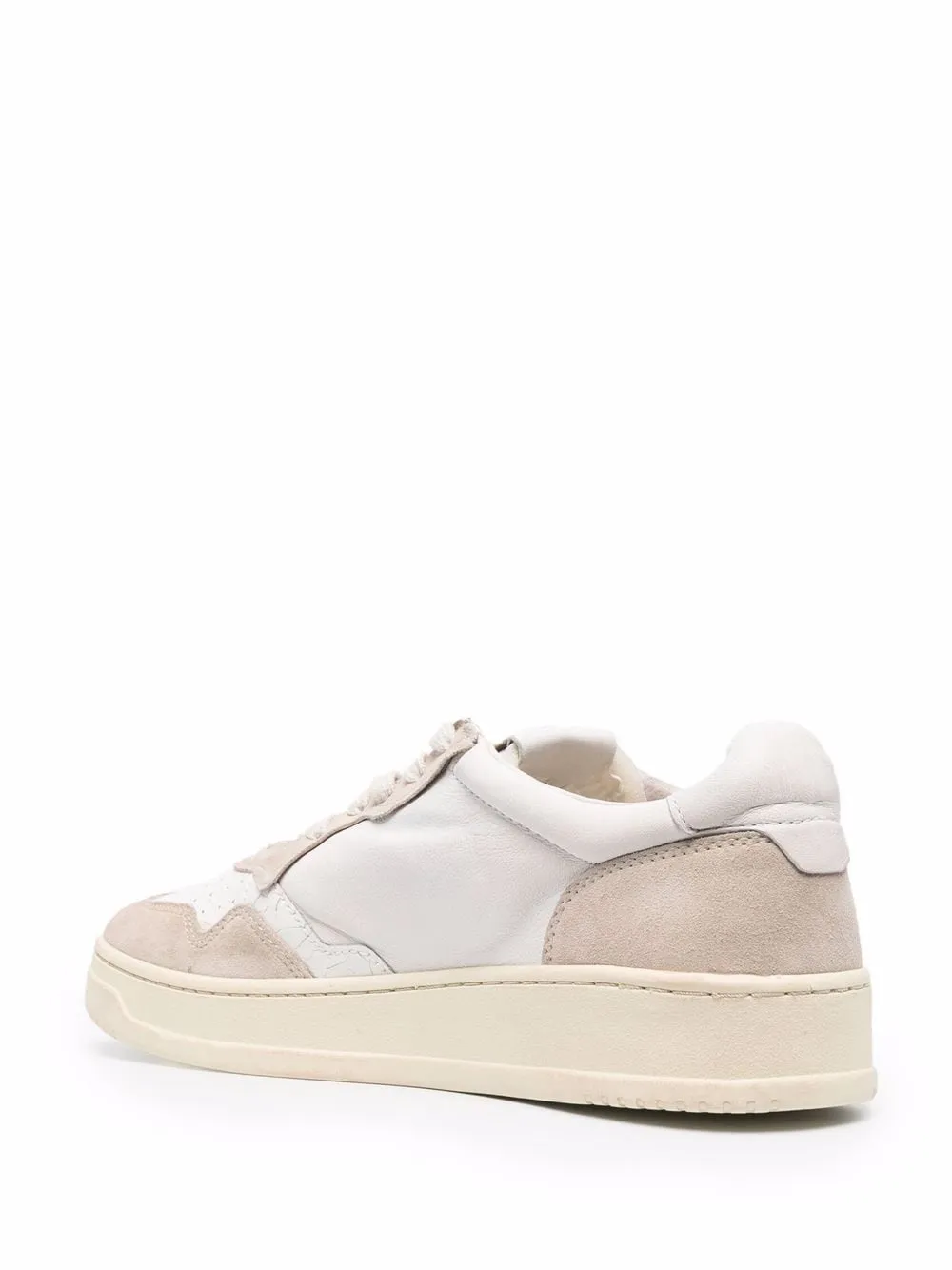 Sneakers Game Set Match!