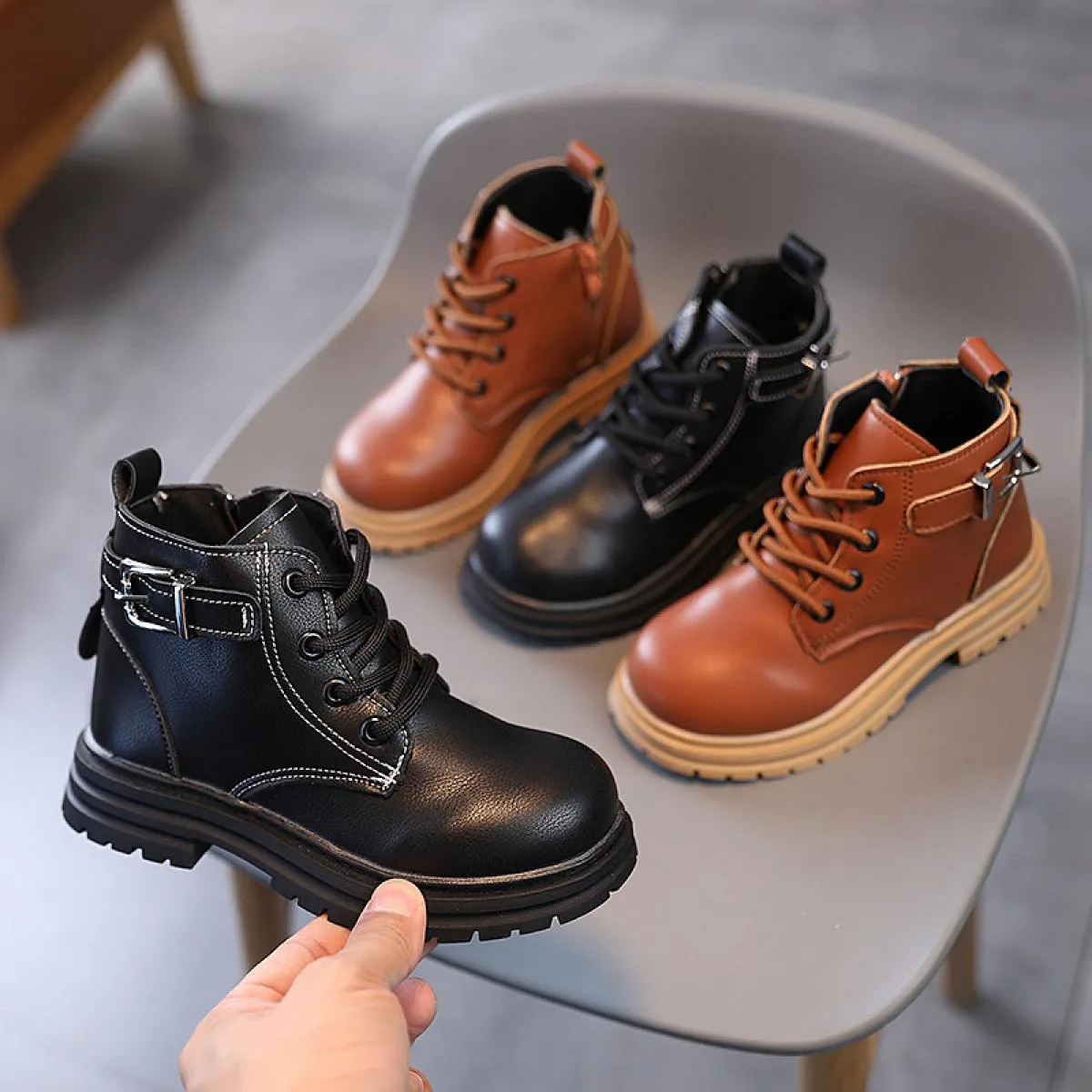 Stivali per bambini alla moda per asilo stile inglese Stivali corti classici neri beige marroni per ragazze Scarpe invernali in
