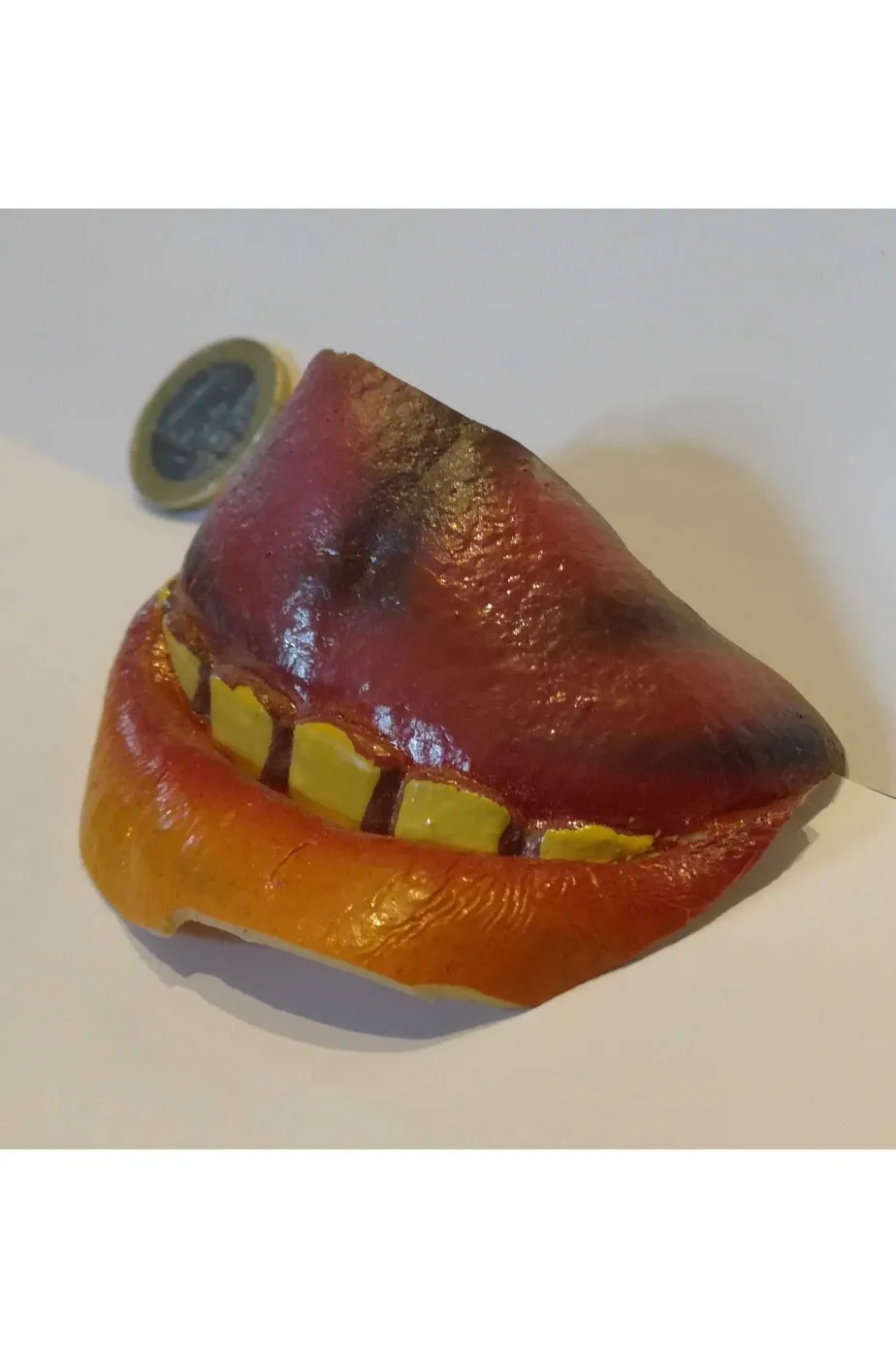 Trucco halloween bocca finta con lingua in lattice da applicare