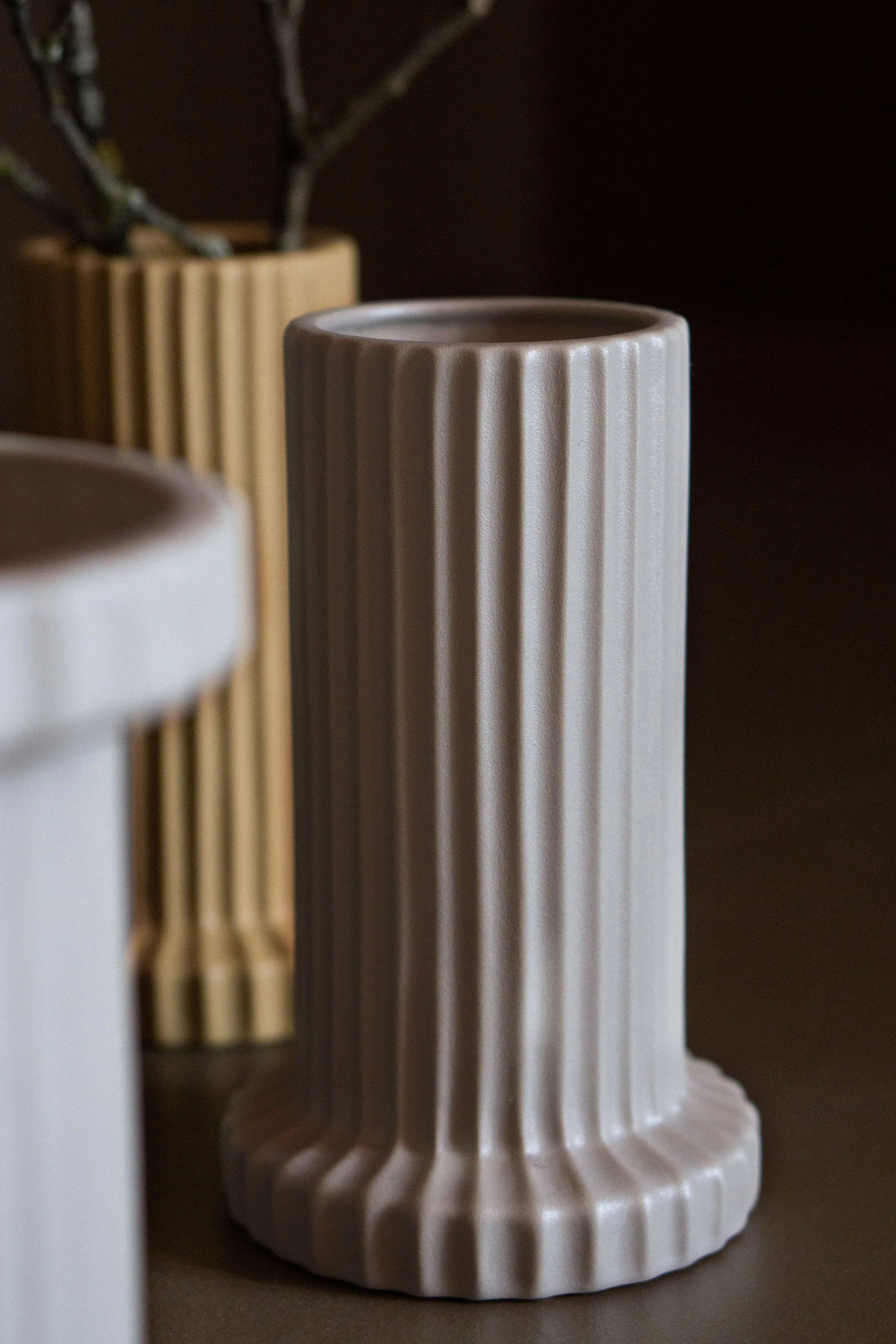 Vaso Stripe 18 cm.jn{font-size:18px}Sandy mole
